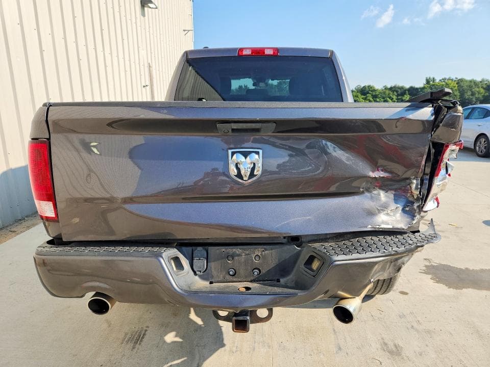 2019 RAM 1500 CLASSIC TRADESMAN 6
