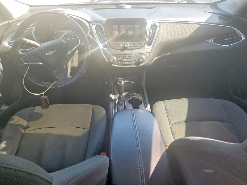 2017 CHEVROLET MALIBU LT 8