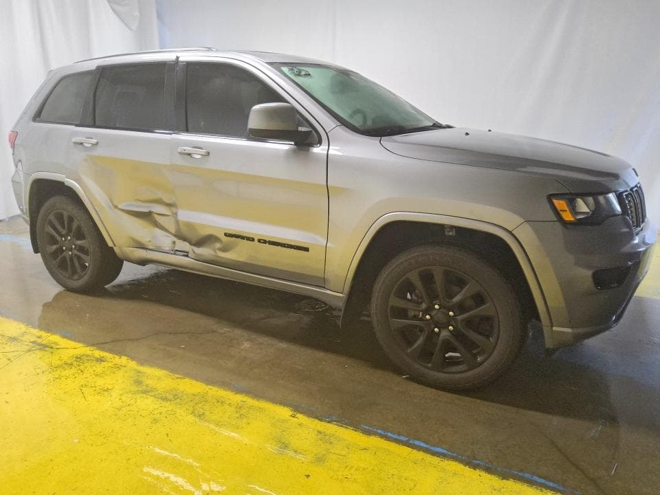 2019 JEEP GRAND CHEROKEE LAREDO 4