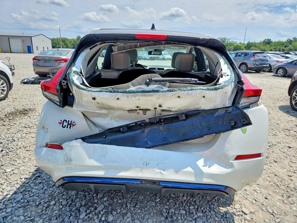 2019 NISSAN LEAF SL 6