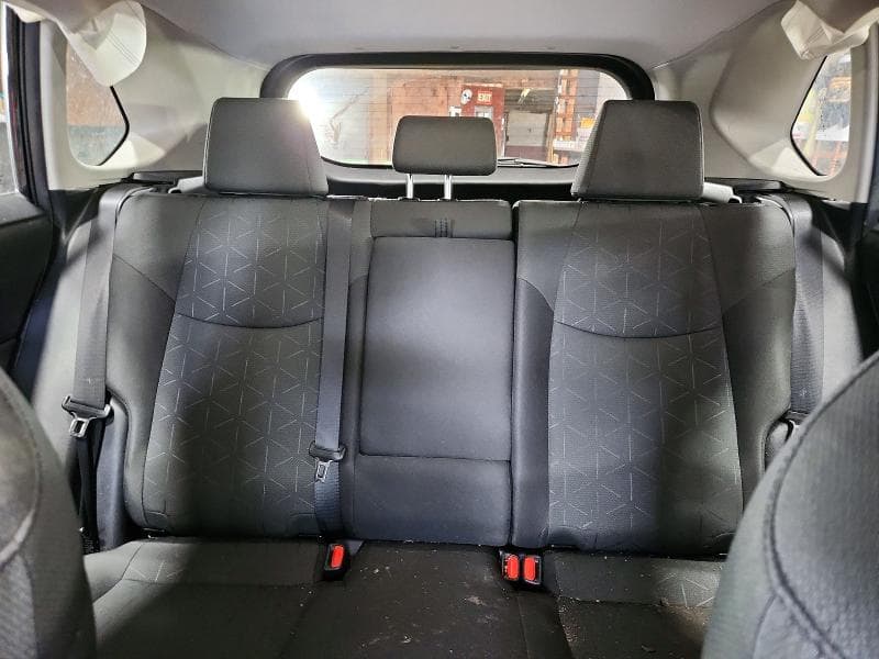 2024 TOYOTA RAV4 XLE 10