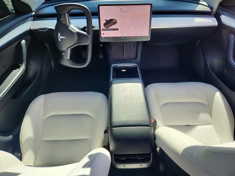 2021 TESLA MODEL 3 8