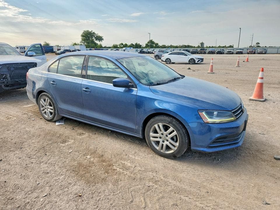 2017 VOLKSWAGEN JETTA S 4