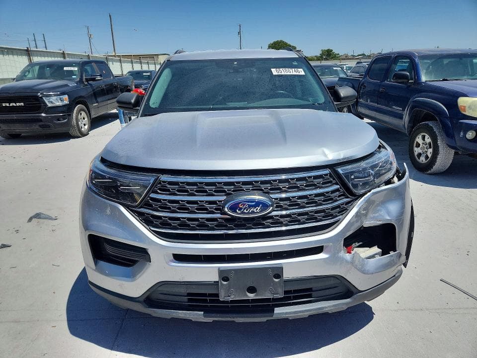 2022 FORD EXPLORER XLT 5