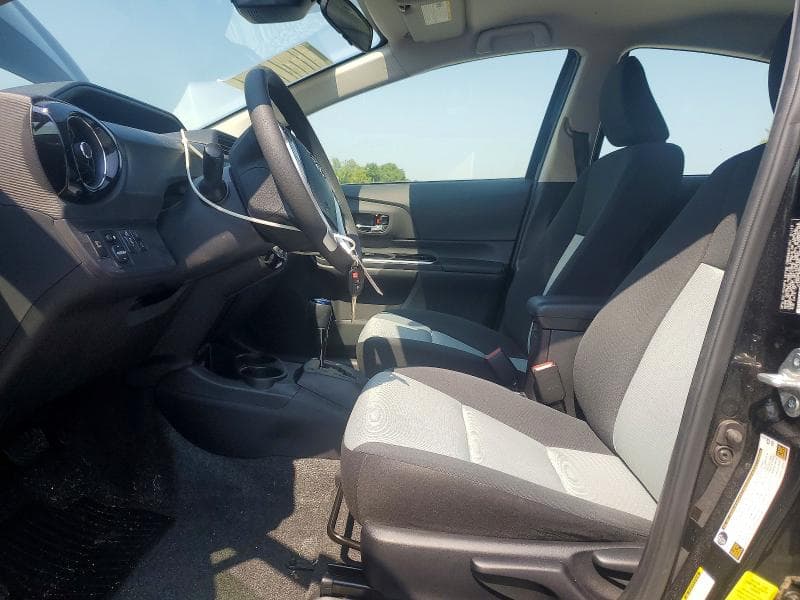 2017 TOYOTA PRIUS C TWO 7