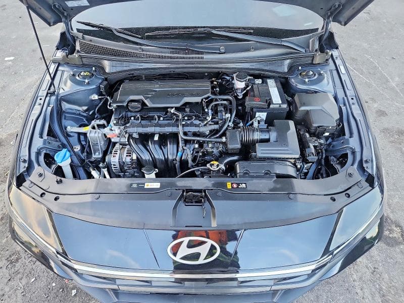 2024 HYUNDAI ELANTRA SEL 11