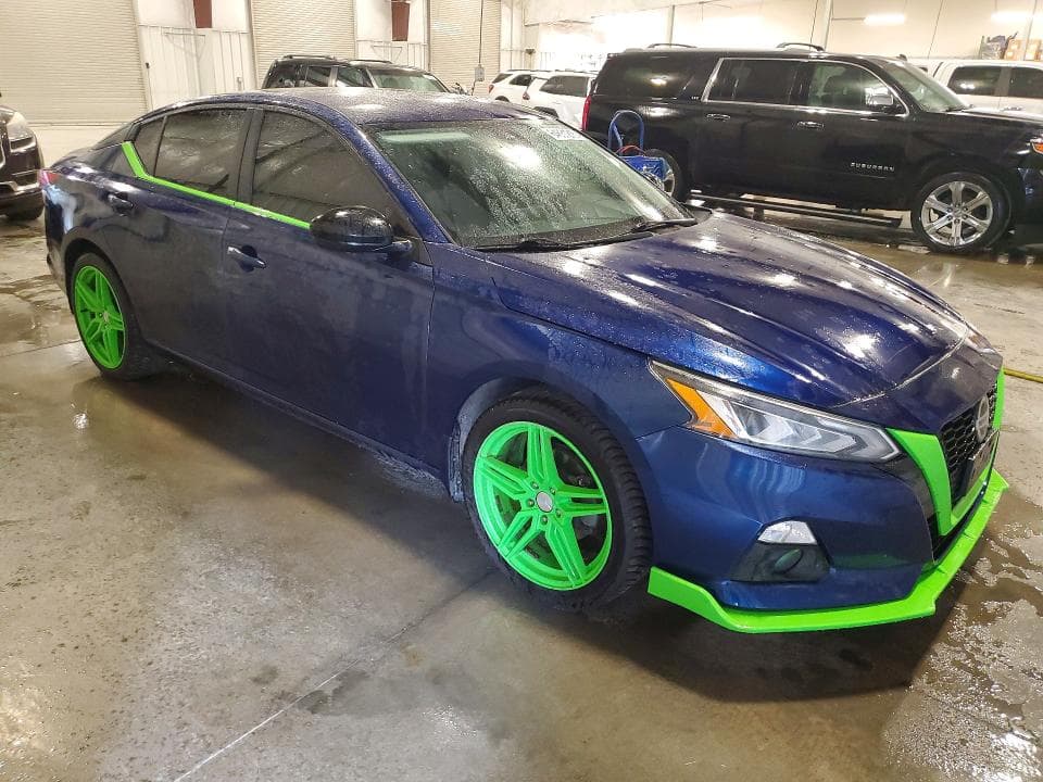 2020 NISSAN ALTIMA SR 4