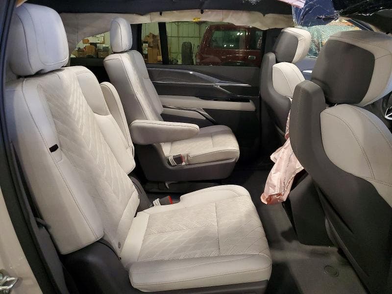 2026 CADILLAC ESCALADE IQ SPORT-1 11