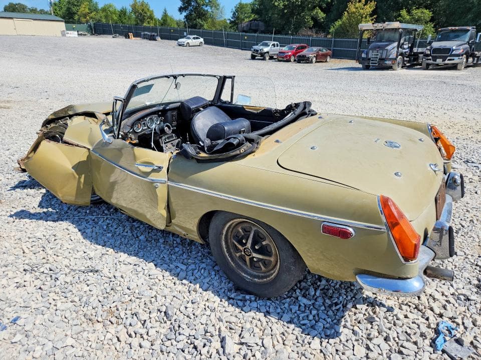 1973 MG MGB 2