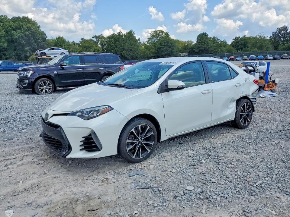 2018 TOYOTA COROLLA SE - 1