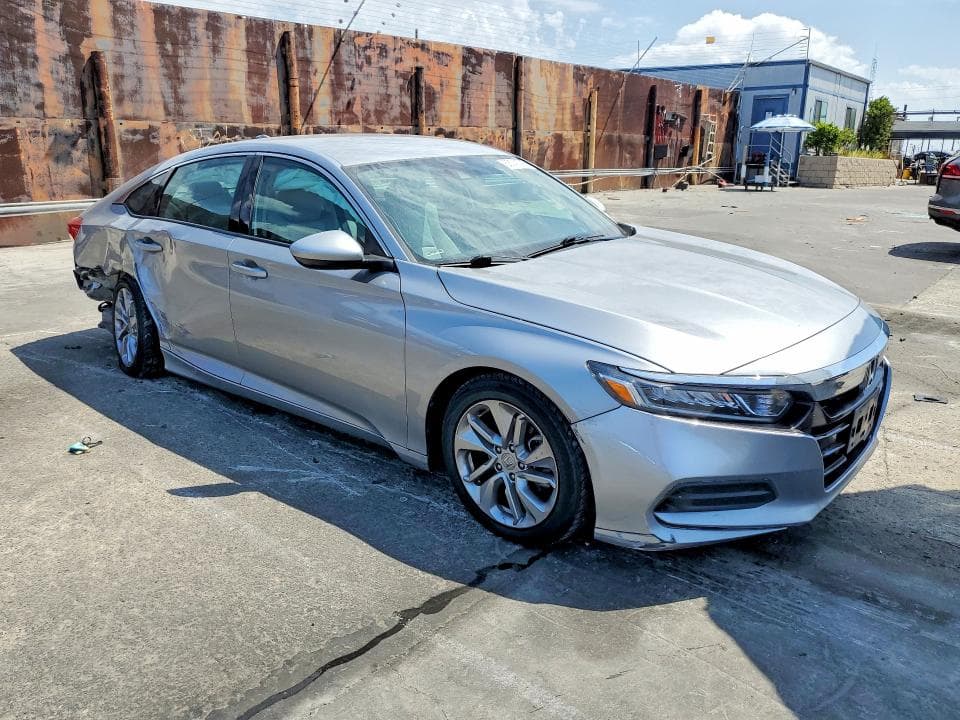 2018 HONDA ACCORD LX 4