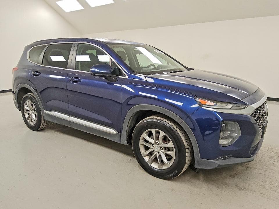 2019 HYUNDAI SANTA FE SE 4