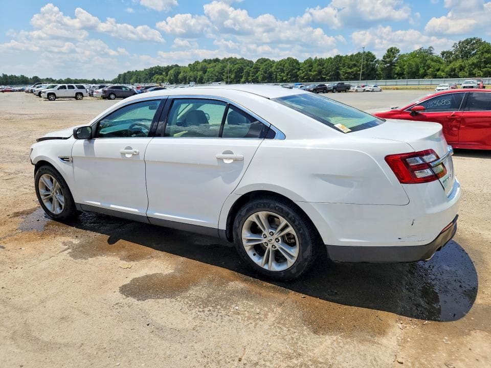 2019 FORD TAURUS SE 2