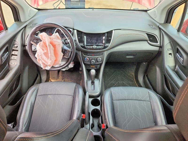 2021 CHEVROLET TRAX 1LT 8