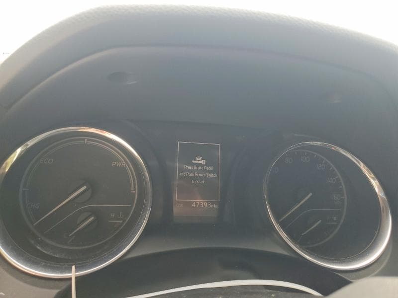 2019 TOYOTA CAMRY HYBRID SE 9