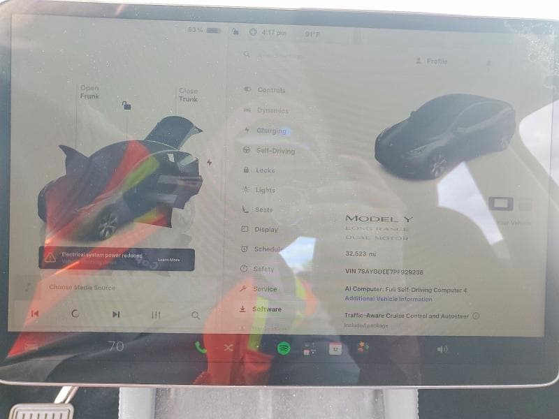 2023 TESLA MODEL Y 9