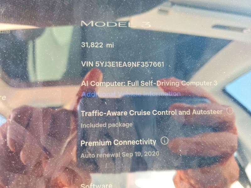 2022 TESLA MODEL 3 9