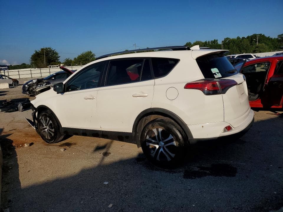 2017 TOYOTA RAV4 LE 2