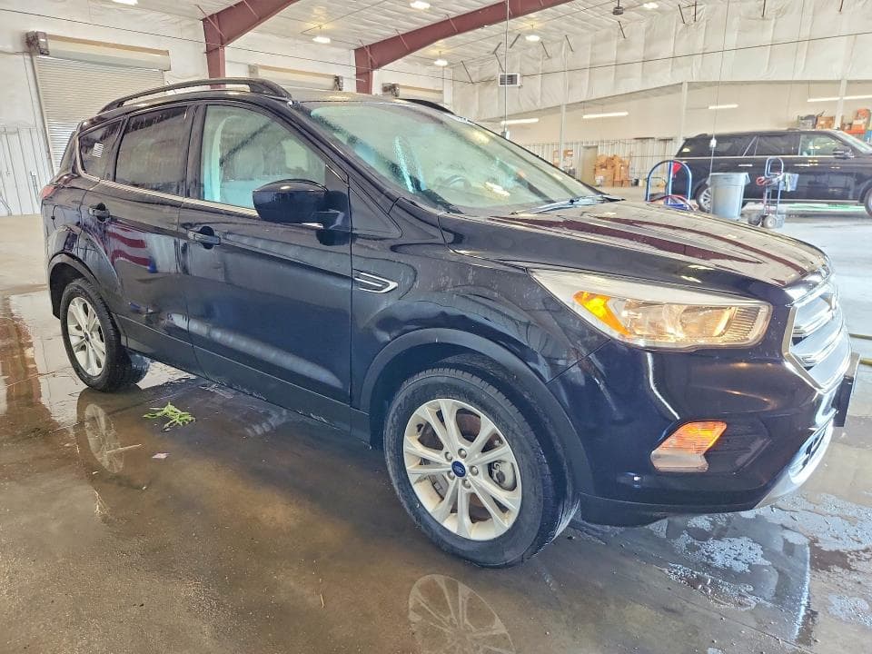 2018 FORD ESCAPE SE 4