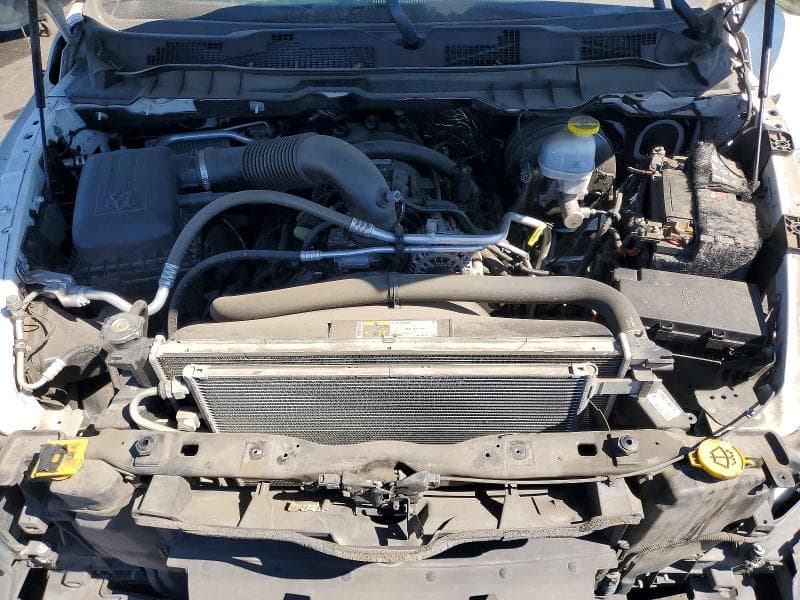2020 RAM 1500 CLASSIC SLT 11