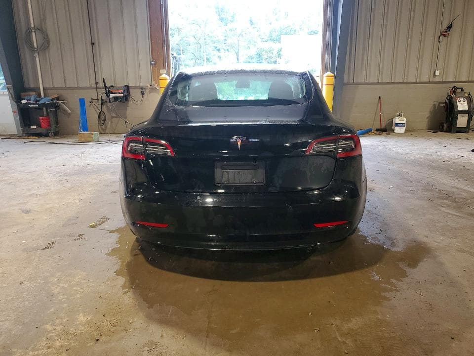 2022 TESLA MODEL 3 6