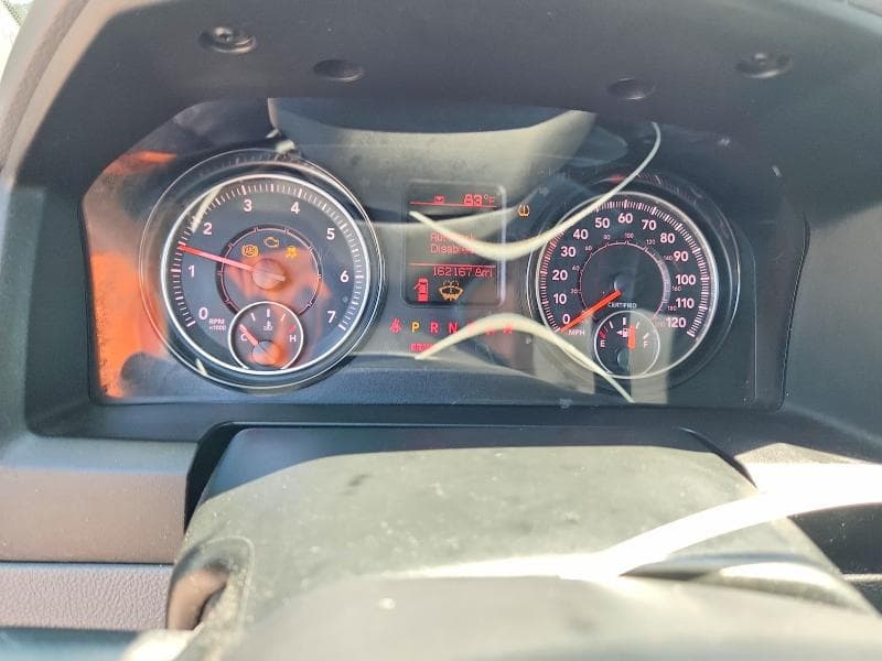 2020 RAM 1500 CLASSIC SSV 9