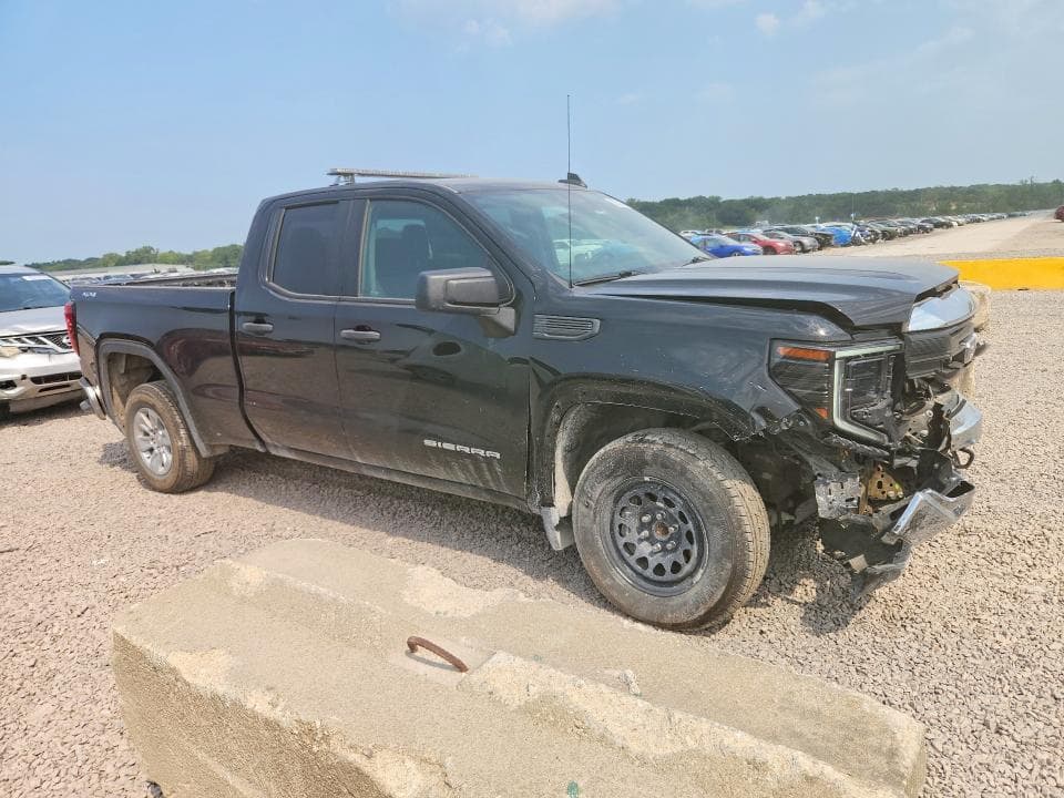2025 GMC SIERRA K1500 4