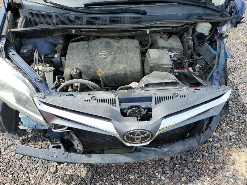 2018 TOYOTA SIENNA LIMITED PREMIUM 7-PASSENGER 12