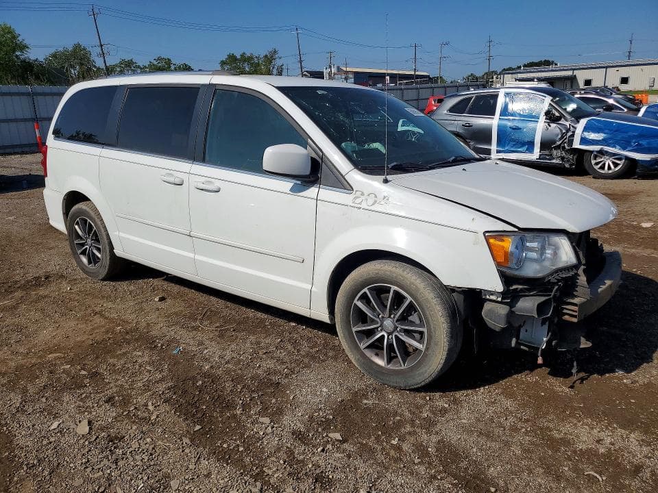 2017 DODGE GRAND CARAVAN SXT 4