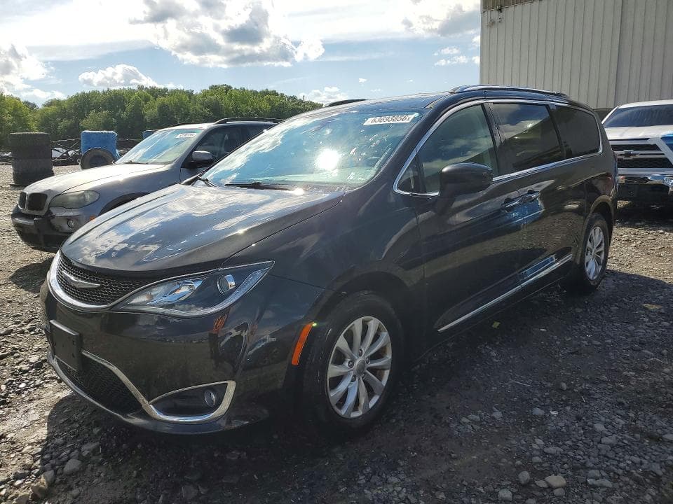 2019 CHRYSLER PACIFICA TOURING L - 1