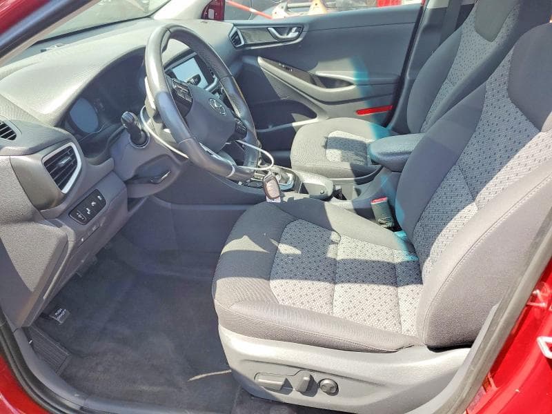 2019 HYUNDAI IONIQ SEL 7
