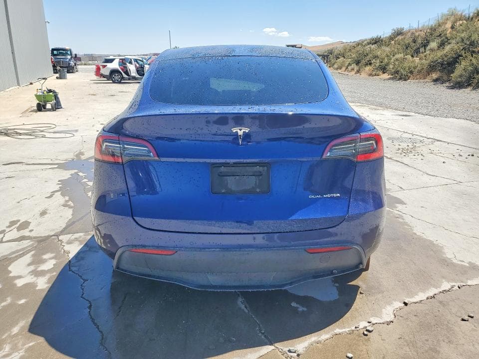 2021 TESLA MODEL Y 6