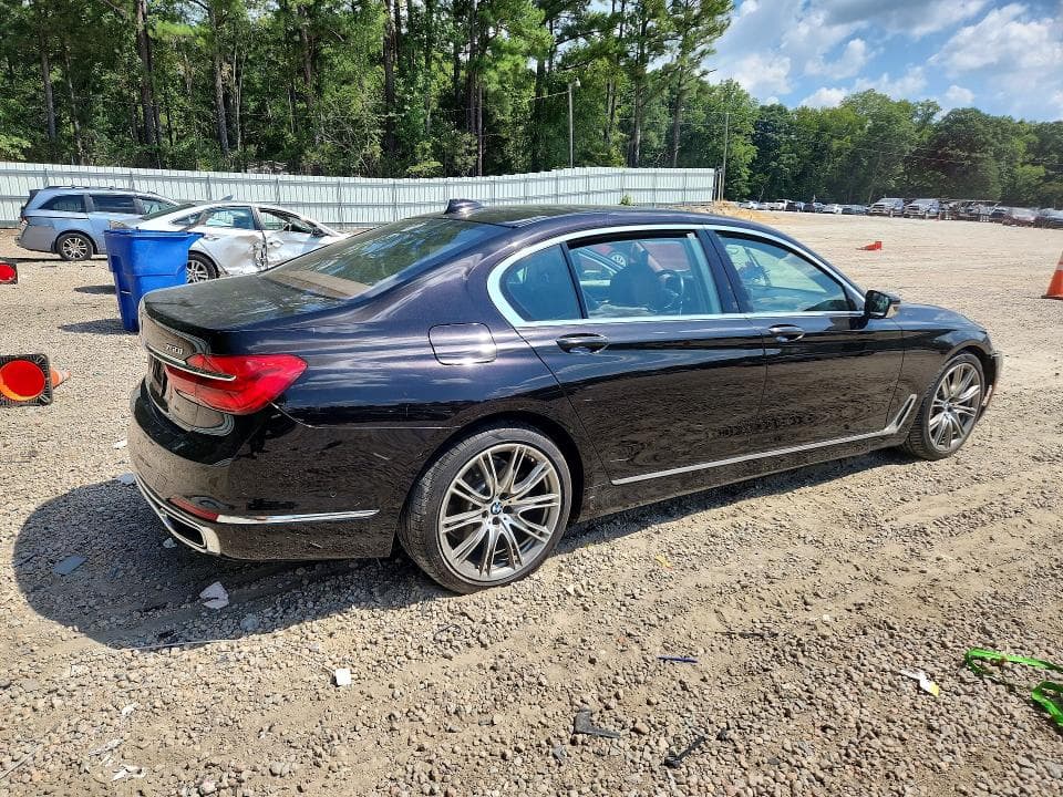 2017 BMW 750 I 3