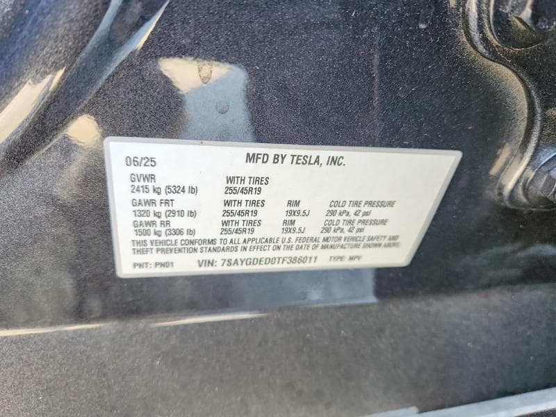 2026 TESLA MODEL Y 28