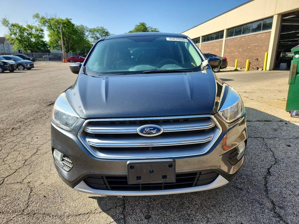 2017 FORD ESCAPE SE 5