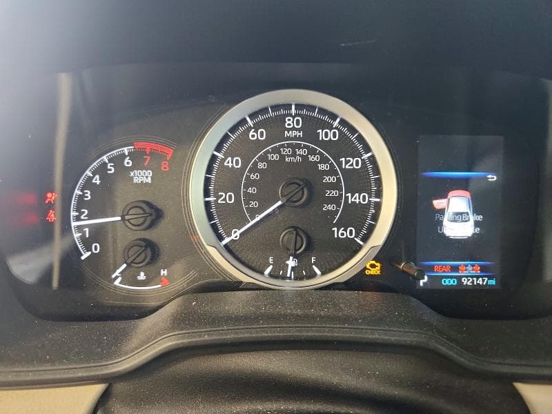 2022 TOYOTA COROLLA LE 9