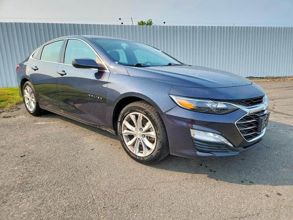 2023 CHEVROLET MALIBU LT 4
