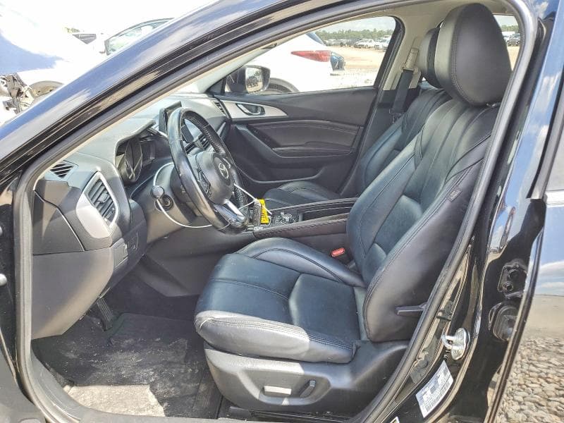 2018 MAZDA 3 TOURING 7