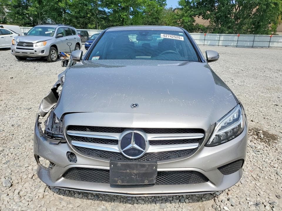 2019 MERCEDES-BENZ C 300 4MATIC 5