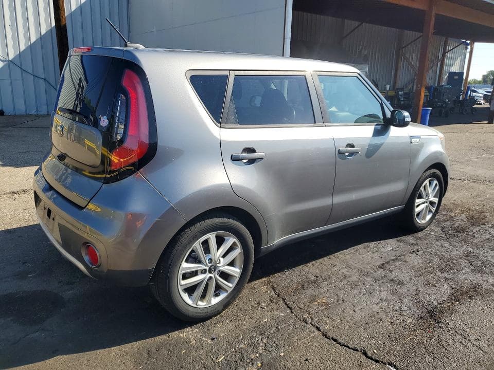 2017 KIA SOUL + 3