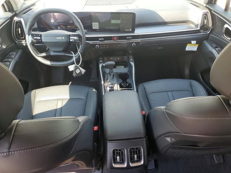 2026 KIA SORENTO EX 8