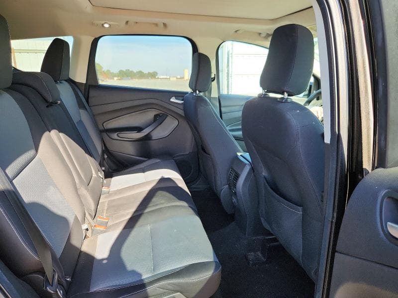 2018 FORD ESCAPE SE 11