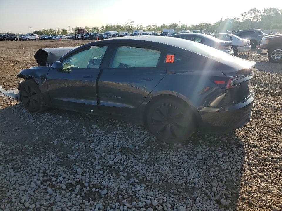 2025 TESLA MODEL 3 2