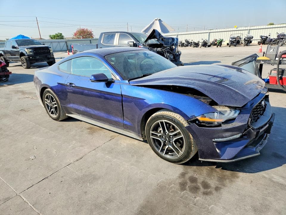 2019 FORD MUSTANG 4