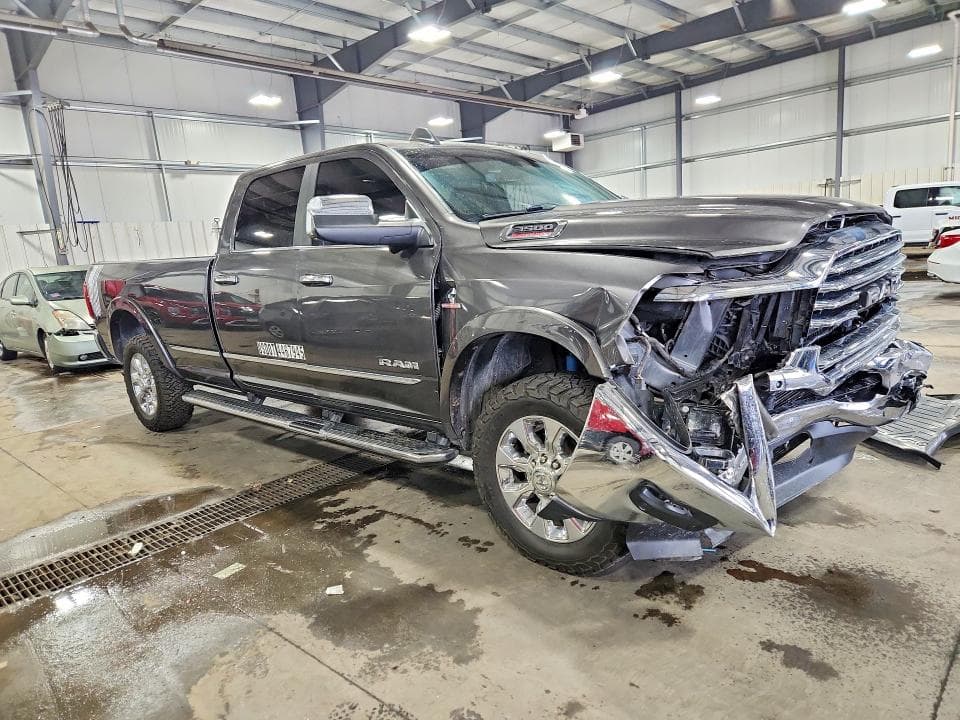 2019 RAM 3500 LIMITED 4