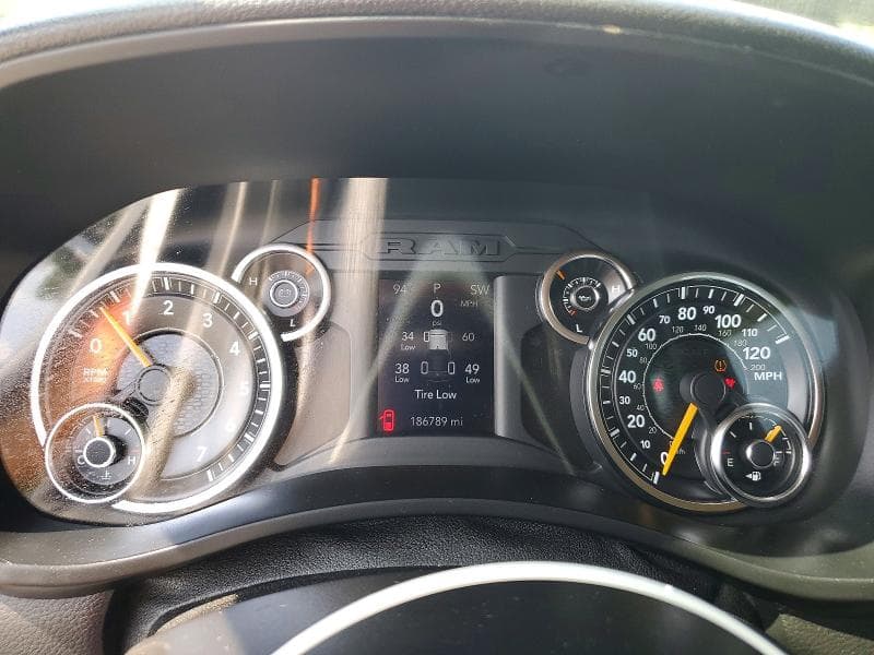 2019 RAM 2500 TRADESMAN 9