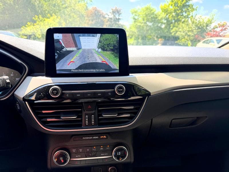 2020 FORD ESCAPE SE 9