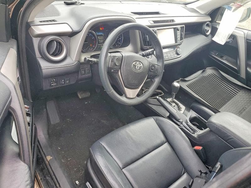 2017 TOYOTA RAV4 LIMITED 8