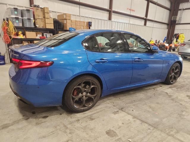 2018 ALFA ROMEO GIULIA TI Q4 3