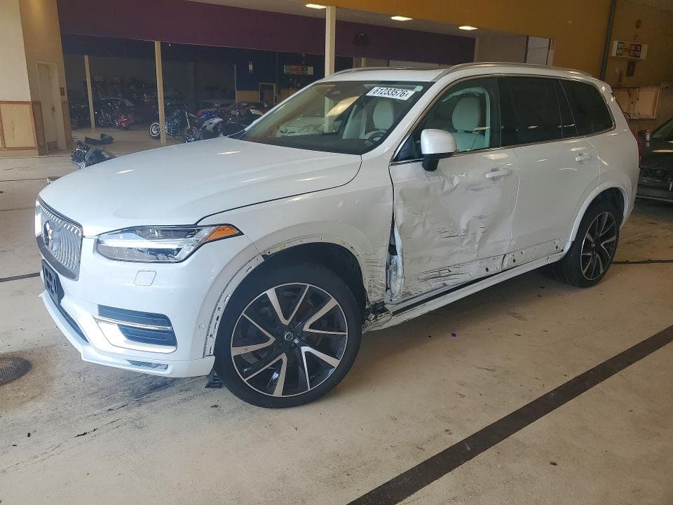 2023 VOLVO XC90 PLUS